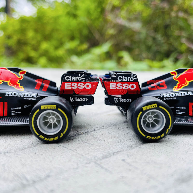 Bburago-coche de carreras de TORO ROJO RB16B 33 # Verstappen 11 # Sergio Perez, simulación de aleación, modelo de coche de juguete, 1:43, 2021, F1
