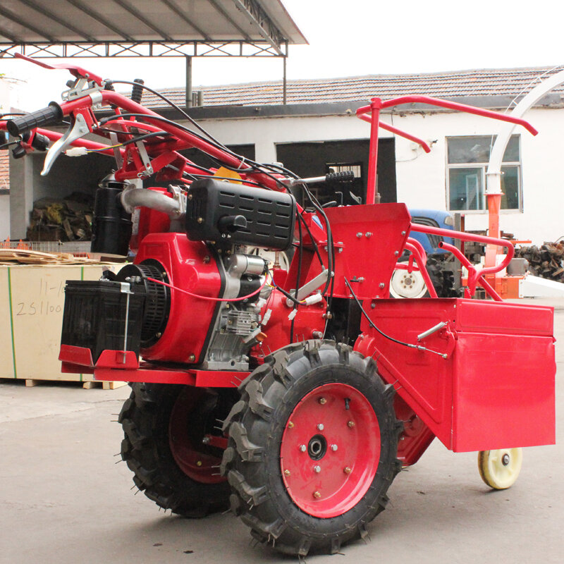 hot sale Factory Supply Hand Diesel Engine Combine Mini Corn Harvester