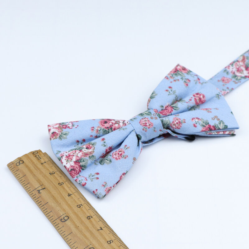 Modne kwiatowe muszki bawełniane nadruki Bowtie krawaty dla mężczyzn wesele garnitury biurowe Gravata kolorowe motyle Cravats