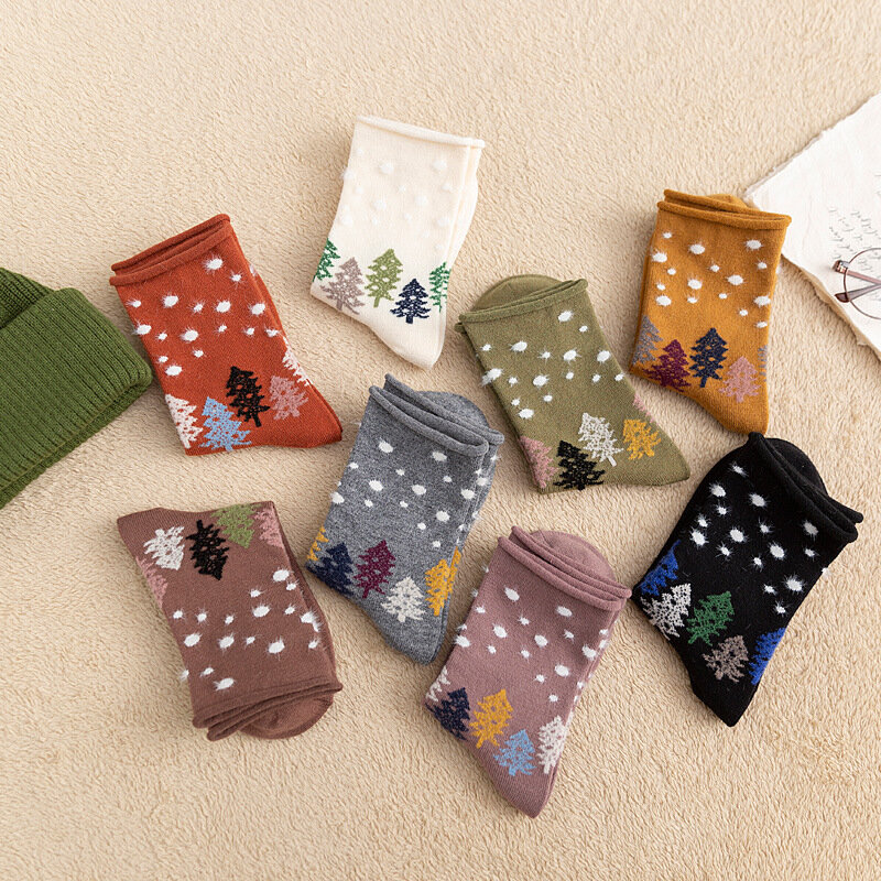Q 1 par macio dos desenhos animados natal padrão mid tubo meia agradável presente meias de algodão para senhoras femininas meias de pilha outono inverno