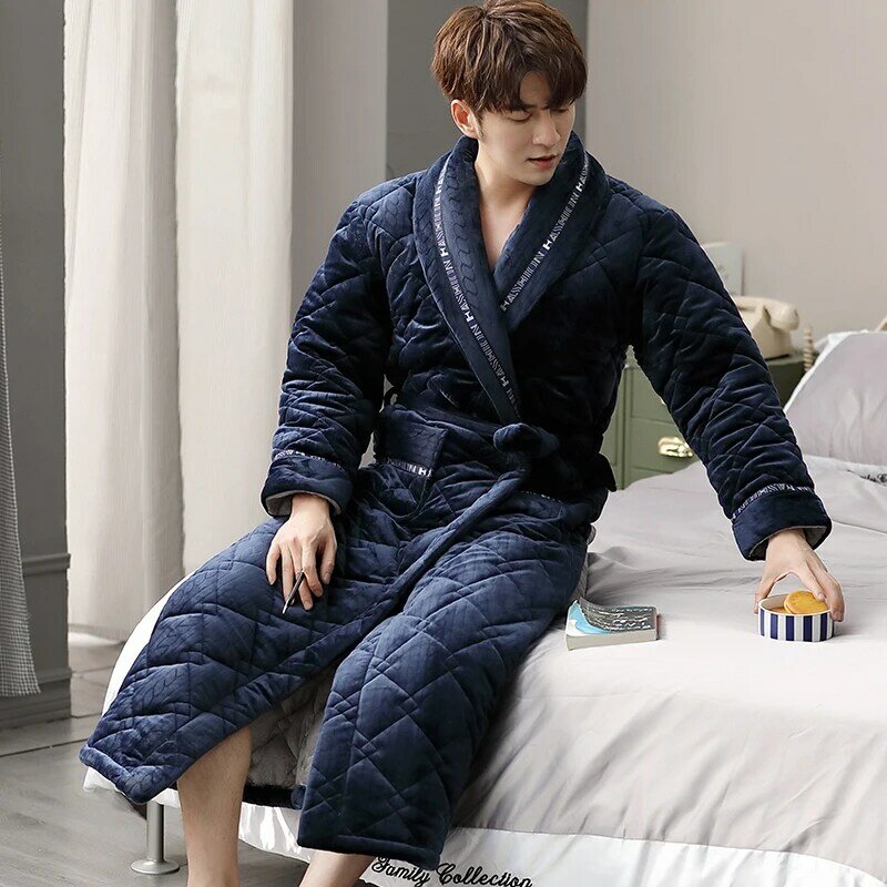 Grandes jardas L-3XL grosso acolchoado coral flanela manga longa masculina robe carta costura roupões de banho masculino pijamas inverno hombre
