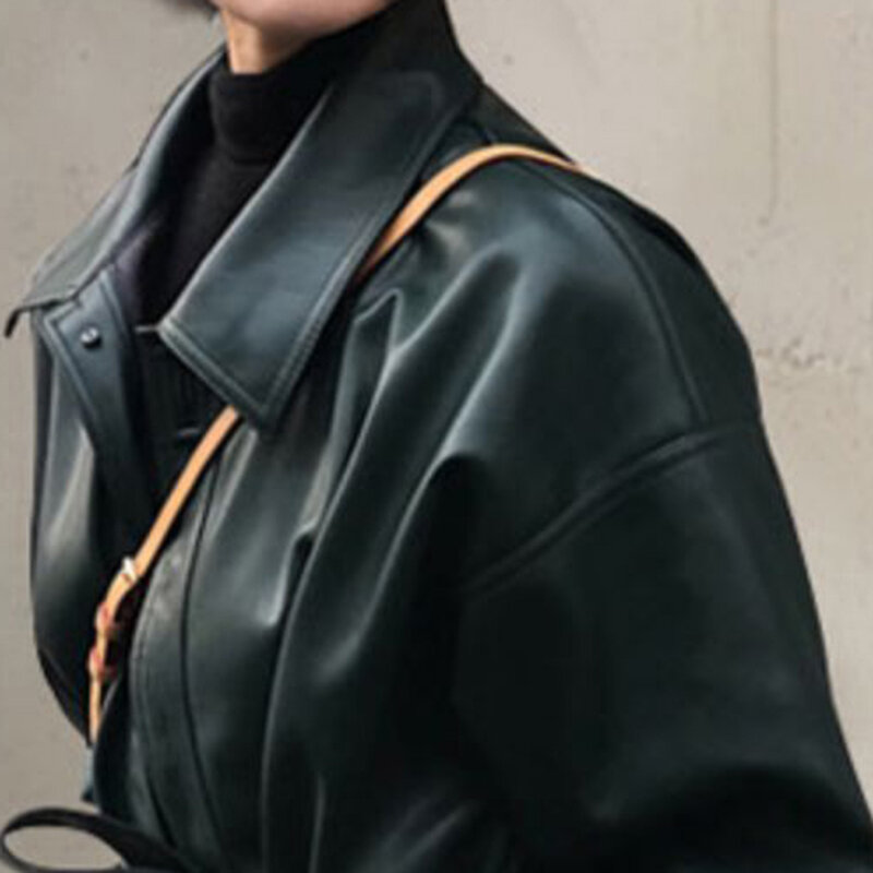 Lauraro Jas Hujan Kulit PU Dingin Hitam Panjang Musim Gugur untuk Wanita Sabuk Baju Grosir Fashion Korea Longgar Kancing Sebaris 2022