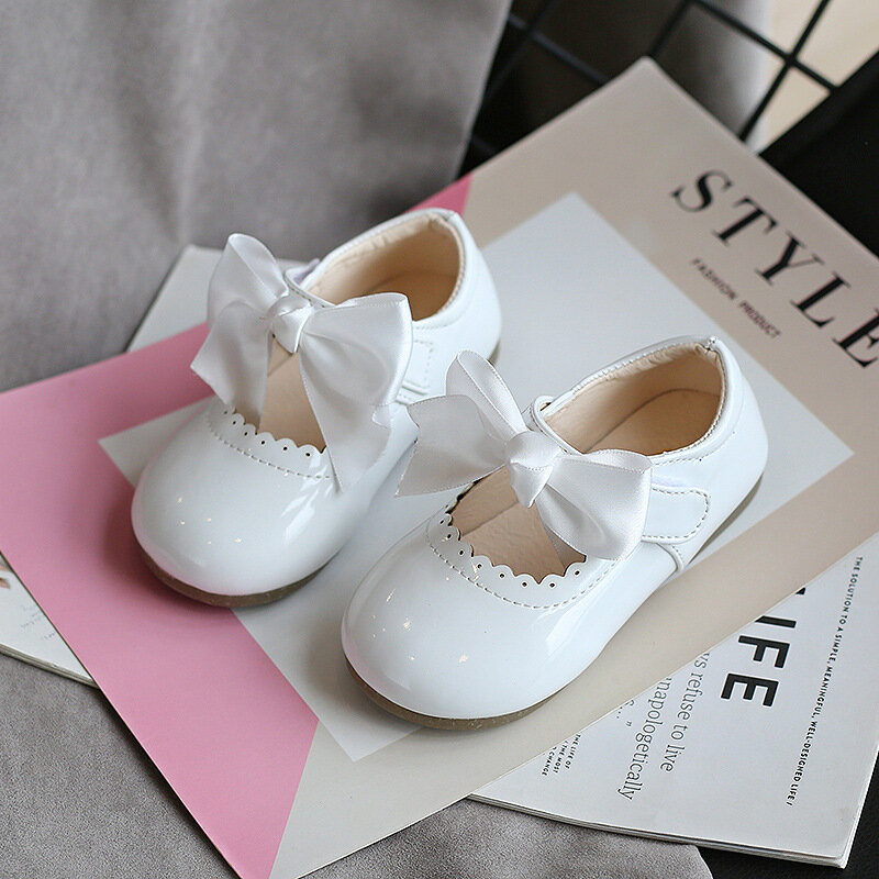 Zapatos de princesa para niñas pequeñas, calzado de cuero plano con lazo de cinta, de charol PU, Mary Janes