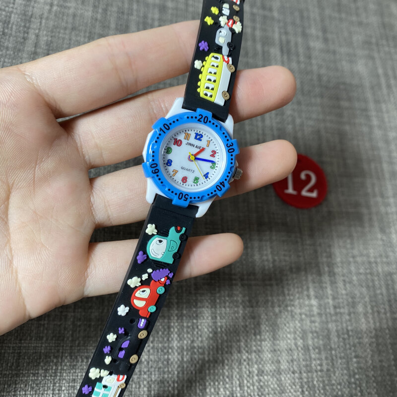 Часы наручные для мальчиков и девочек, водонепроницаемые кварцевые светящиеся часы с 3D мультяшным синим циферблатом, лучший подарок на Рождество, 2021