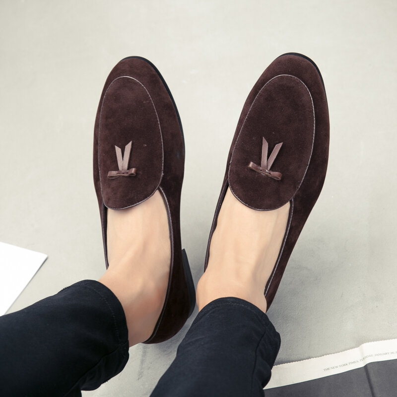 MAEDEF 클래식 남성 캐주얼 신발 로퍼 2021 뉴 맨 패션 트렌드 와일드 로퍼 야외 편안한 워킹 남성 신발