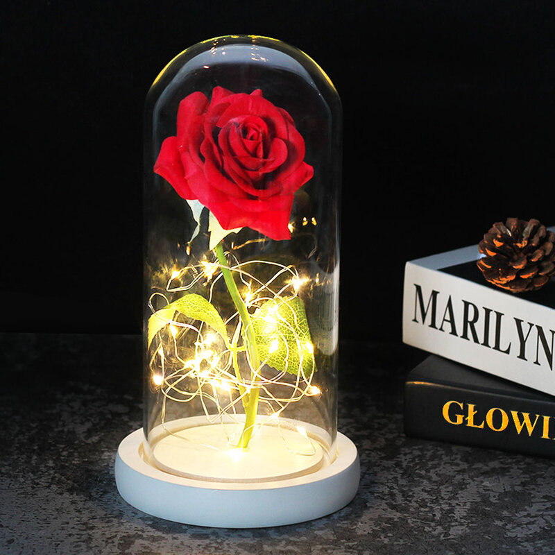 Zaczarowana róża z diodami LED w szklanej kopule piękna i bestia wzrosła na walentynki święto dziękczynienia dzień matki dziewczyny