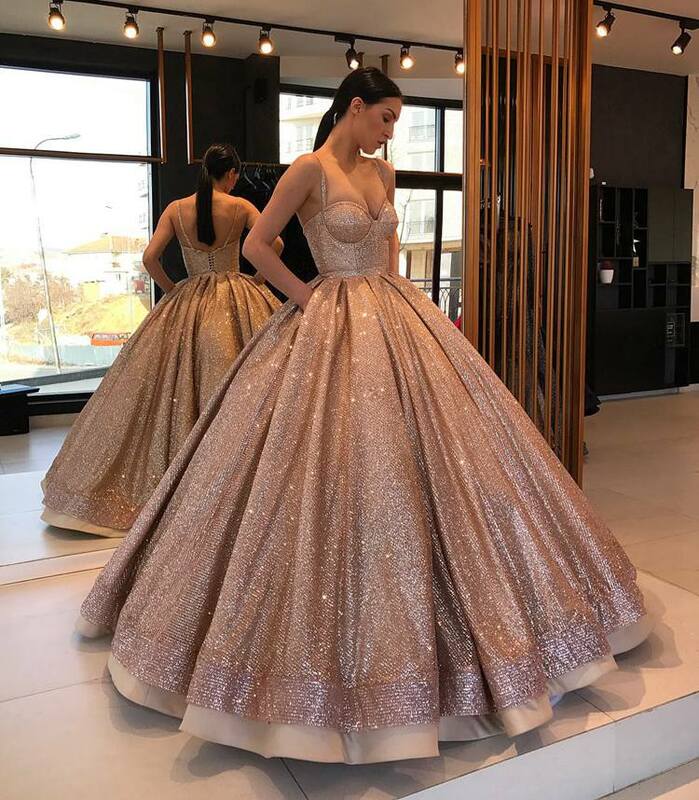 2021 매력 볼 가운 스위트 16 드레스 로즈 골드 스트랩 푹신한 반짝이 여성 파티 Quinceanera 드레스