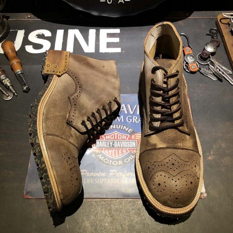 Real Style 100% Vintage British Leather Safety Desert Men Brand Lace Up Motorcycle Ankle Boots Work Carved Brogue Shoes