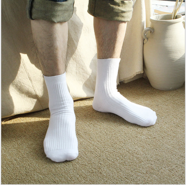 Autumn and winter couple's socks in 10 pairs of sweat absorbing and breathable pure cotton socks for men and wome n