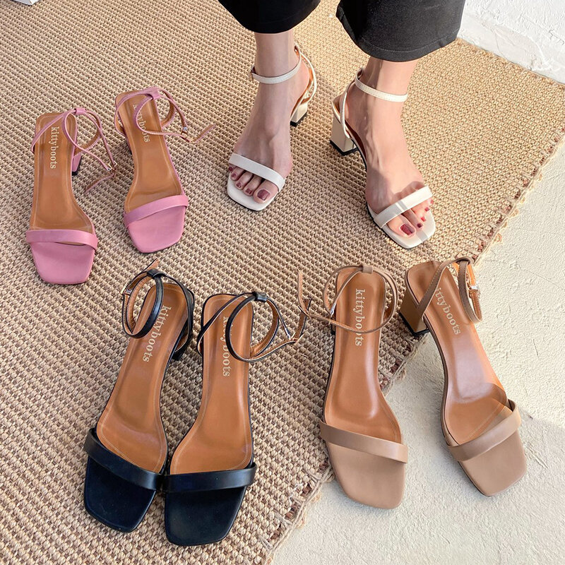Босоножки на высоком каблуке; Женская летняя обувь 2020 года; Женские сандалии на квадратном каблуке; Цвет бежевый, черный, розовый, хаки; Квад...