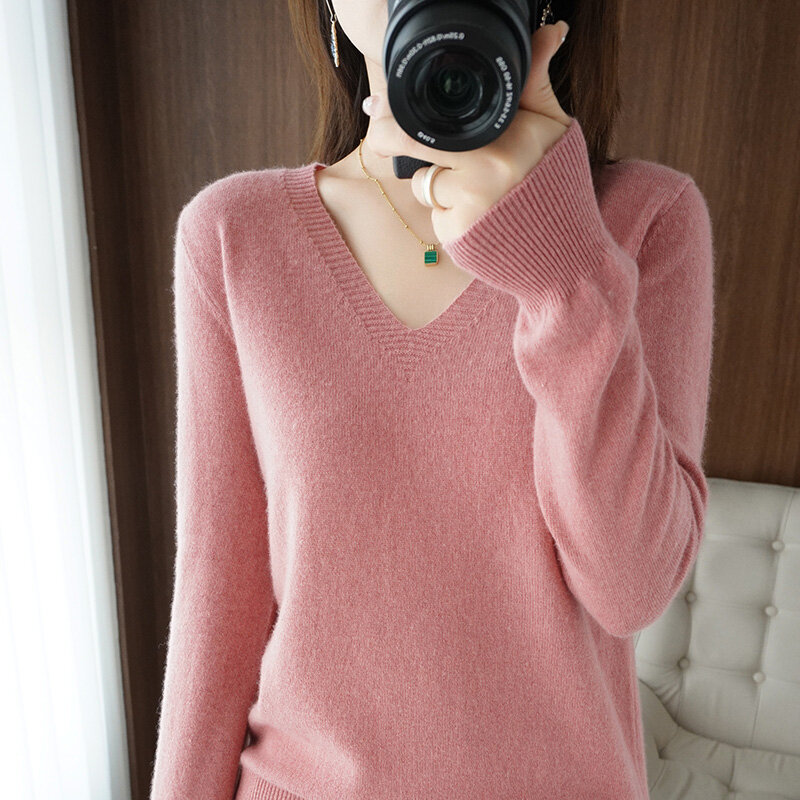 Autumn and winter new style V-neck sweater women's solid color warm pullover fashion soft loose women's pullover knitted sweater
