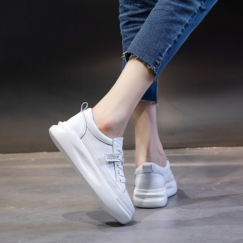 Swyevy-zapatos informales de piel auténtica para mujer, zapatillas de deporte con plataforma, color blanco claro, para otoño e invierno, 40, 2021