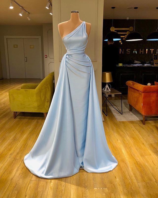 Jasnoniebieskie suknie druhna płaszcza syrenka Plus rozmiar długi satynowy podział Maid Of Honor suknia dla gościa weselnego mieszane style suknia wieczorowa
