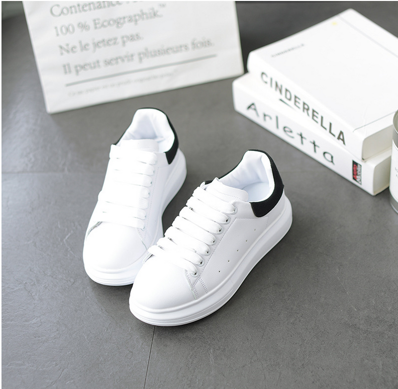 Hot Men's White Sneakers Women's Fashion Vulcanize Shoes size 36-44 High quality HIP HOP Shoes Platform Lace-up running Shoe