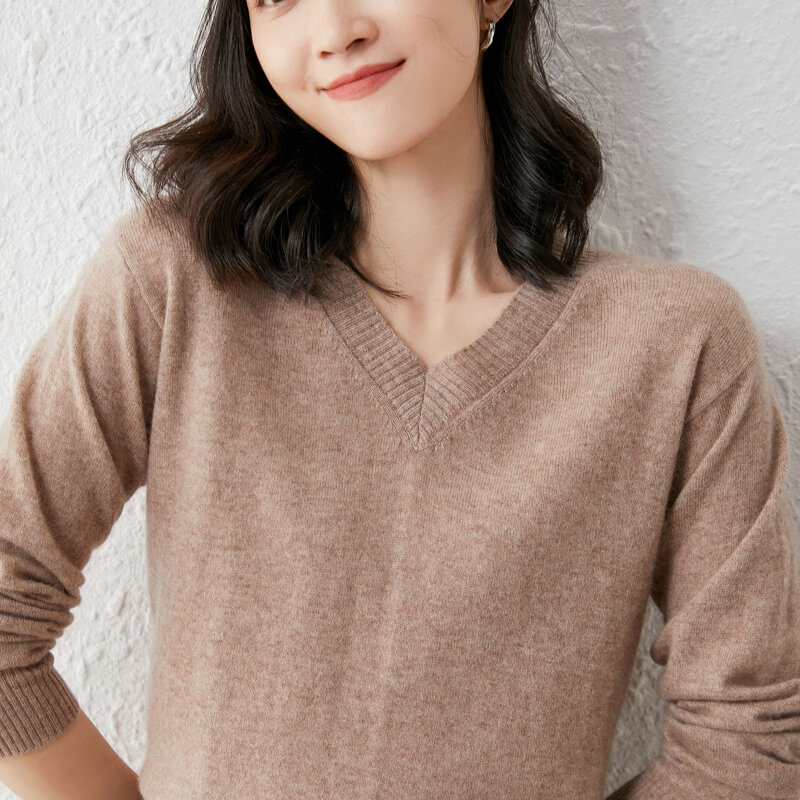 Sweater V-Neck Atasan Wanita Pullover Warna Murni Pendek Lengan Panjang Kasmir Tipis Liar Kaus Rajutan Bawah Tren Mode Longgar