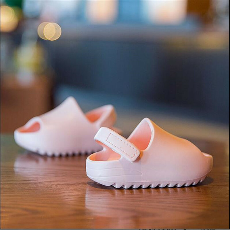 2021-08-05 Lioraitiin ฤดูร้อนชายและหญิงใหม่แนวโน้มรองเท้าวุ้นรองเท้าแตะเด็กแฟชั่นเด็ก Sepatu Empuk