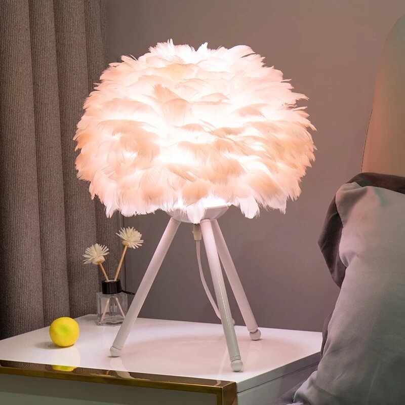 Quarto moderno sala de estar lâmpada mesa pena quente lâmpada cabeceira romântico ganso ffeather decoração ins lâmpada mesa menina