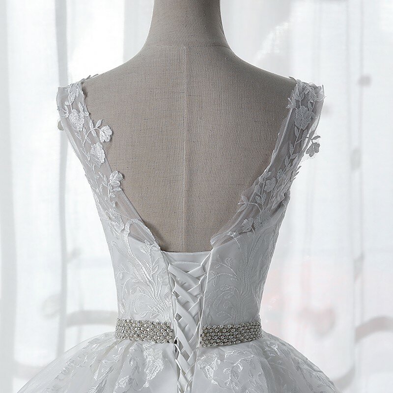 Spitze Brautkleid klassisches Brautkleid mit V-Ausschnitt und Hofzug sexy rücken freies Ballkleid 14 Farben Robe de Mariee Plus Size
