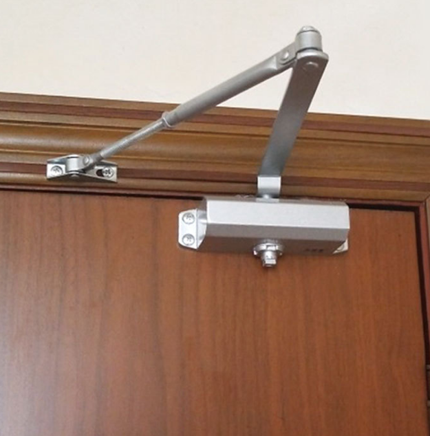 Steel Adjustable Cruise Control And Locking Speed Closing Door Closer Fire Prevention Suitable For Right Door 40-65kg