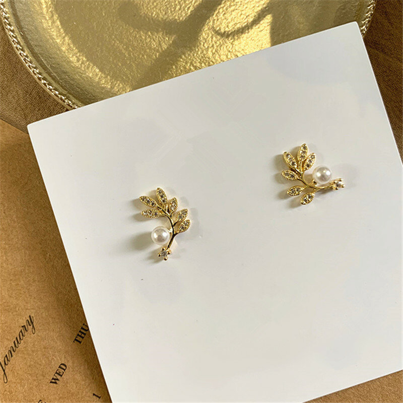 Leaf Earring Crystal Branch Leaf Earrings For Women Imitation Pearl Stud Earrings Sweet Cute Student Girls Jewerly Gifts