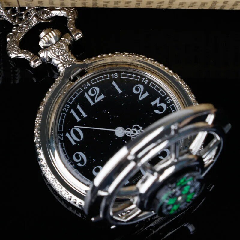 Relógio de bolso vintage oco esqueleto prata, requintado design bússola, preto estrelado, mostrador redondo, antigo relógio pingente, presentes retro