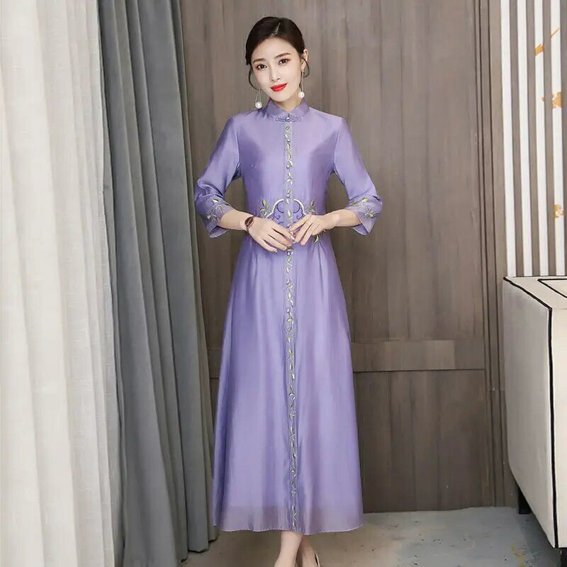 Fashion Cheongsam Dress New Chinese Style Flower Embroidery Retro Qipao Robe Orientale Femme Temperament Chiffon Dress