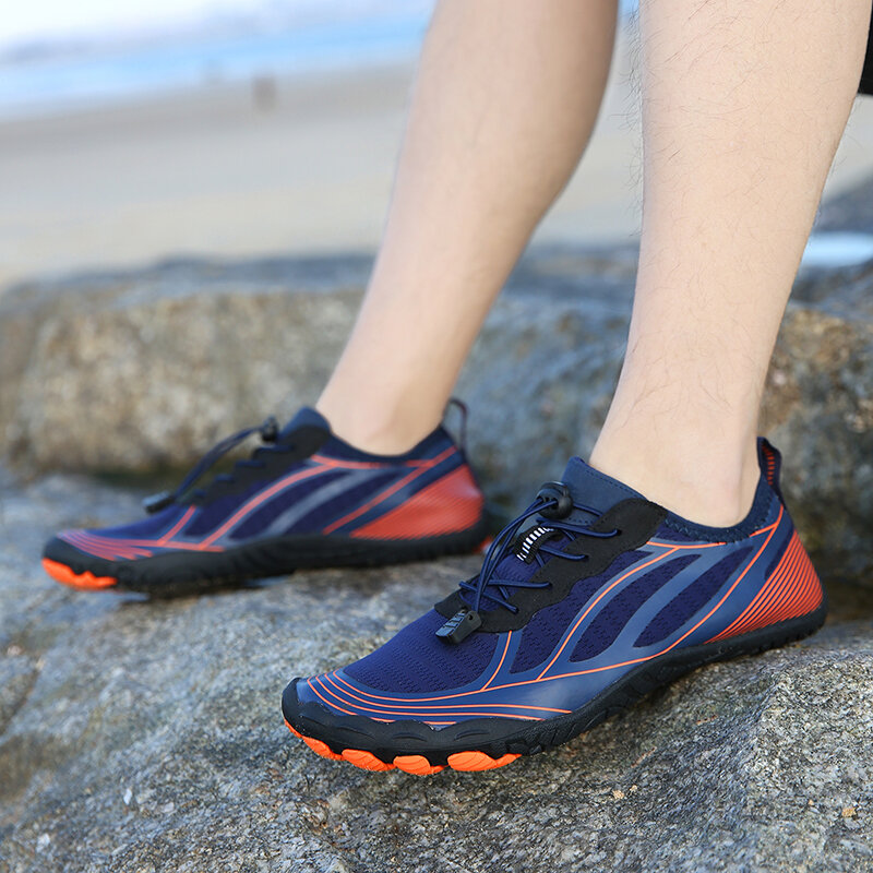 2022 nuove scarpe da acqua da uomo estive asciugatura rapida Stretch traspirante a piedi nudi Beach pallavolo gioca sport acquatici scarpe donna 35-47 #