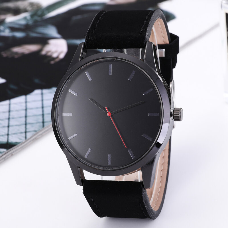 Hoogwaardige Modieuze En Casual Mannen Horloge Fashion Business Quartz Horloge Schurende Lederen Riem Watch064