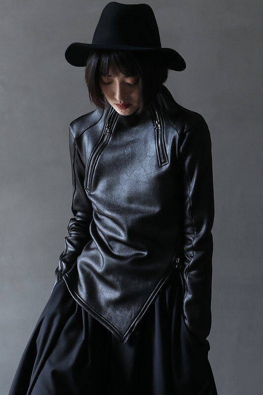 UMI MAO Sweter Kulit Imitasi Ritsleting Diagonal Kerah Berdiri Tidak Beraturan Gaya Yamamoto Gelap Jaket Gotik Hitam Keren Wanita Y2K