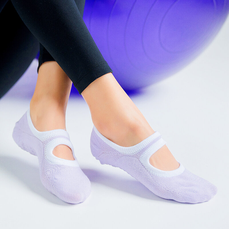 Calcetines de Yoga de silicona antideslizantes para mujer, medias transpirables de algodón para Fitness, Ballet, baile, deporte, zapatillas, talla grande, 7 colores
