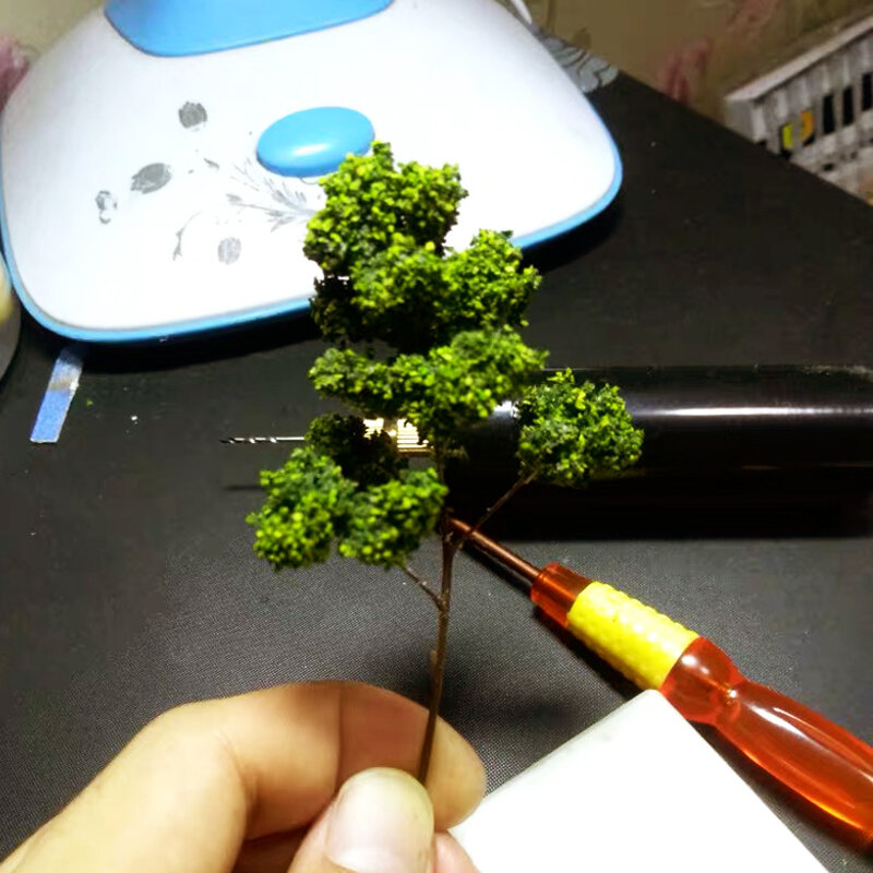 30G 1-2Mm Scrub dan Menyebarkan Dedaunan Bahan Simulasi Kayu Pohon Bubuk Daun Skala Model Rumput Miniatur Diorama