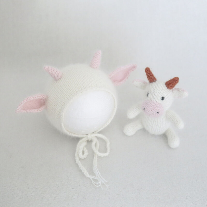Vintage Knit Mohair Cows Toy Photography Props Baby Soft Bonnet Toy Set Photo Prop Baby Shower Gift