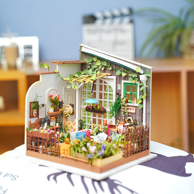 Robotime DIY Haus mit Möbel Studie Zimmer Simons Kaffee Kinder Erwachsene Puppe Haus Miniatur Puppenhaus Holz Kits Spielzeug