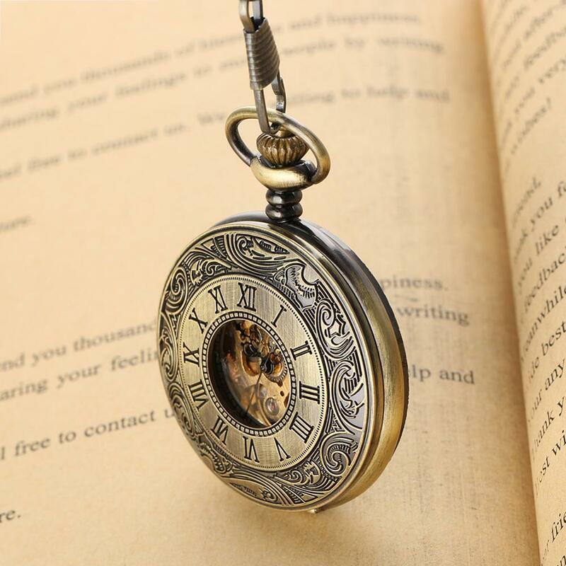 Reloj de bolsillo mecánico Retro con número romano antiguo para hombre, relojes de cuerda de mano, coleccionables de arte