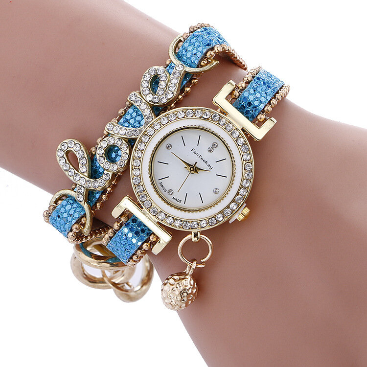 Wish Hot Selling Alloy Diamond Set LOVE Bracelets Fashion WOMEN'S Quartz Watch Coiling Pendant Fashion Watch JS1008