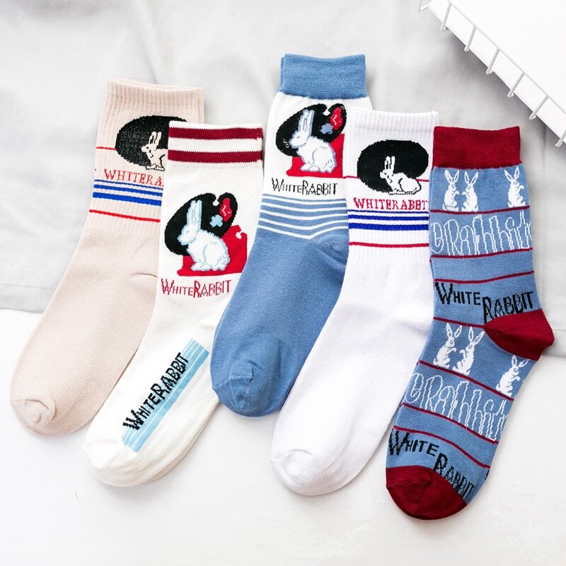 Engraçado criativo coelho meias de algodão moda feminina dos desenhos animados jacquard em meias tubo alta qualidade feliz esportes meias calcetines mujer