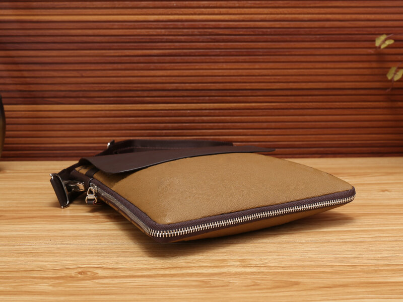 outdoor men messenger bag handbags Briefcase Casual Business designer purses leather shoulder bags clutch shoulder bag designer