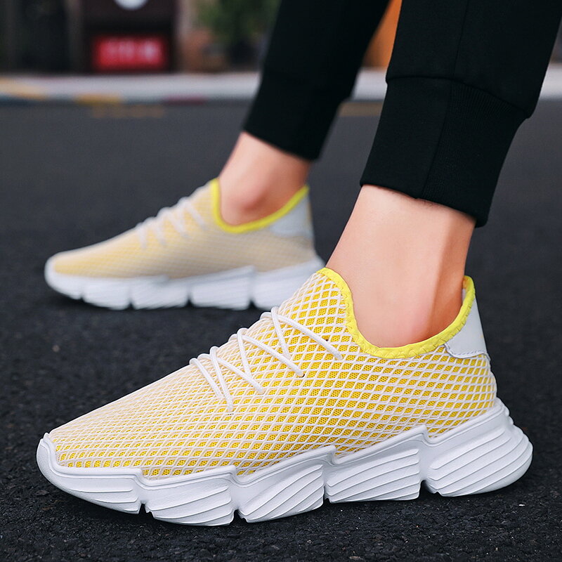 Men Shoes Comfortable Anti Slip Male Shoes Outdoor Walking Sneakers Men 2020 Summer Light Weight Running Shoes for Men
