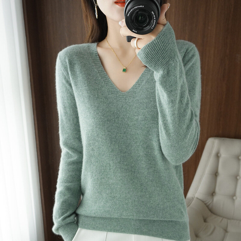 Jesienno-zimowy w nowym stylu sweter w szpic damski jednolity kolor ciepły sweter moda miękki luźny damski sweter z dzianiny sweter
