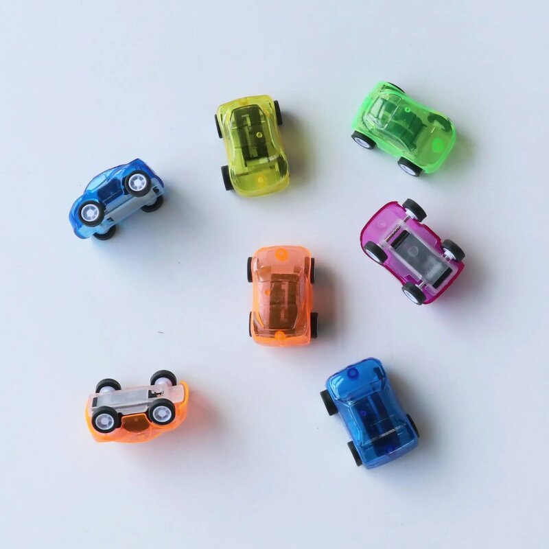 Mini Vehículo de dibujos animados para niños, juguetes de fiesta de cumpleaños para niños, modelo educativo divertido de plástico, regalo, 1 unidad