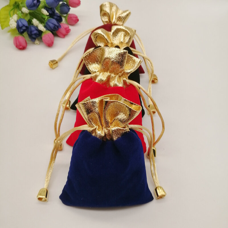 100 sztuk Multi aksamitna biżuteria wyświetlacz torba do pakowania aksamitna biżuteria do torebki aksamitne etui torba torba ze sznurkiem dla kobiet dekoracje ślubne