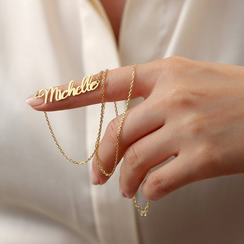 Private benutzer definierte Edelstahl Name Halskette personal isierte Brief Gold Anhänger Halskette Mode Geschenke für Männer und Frauen