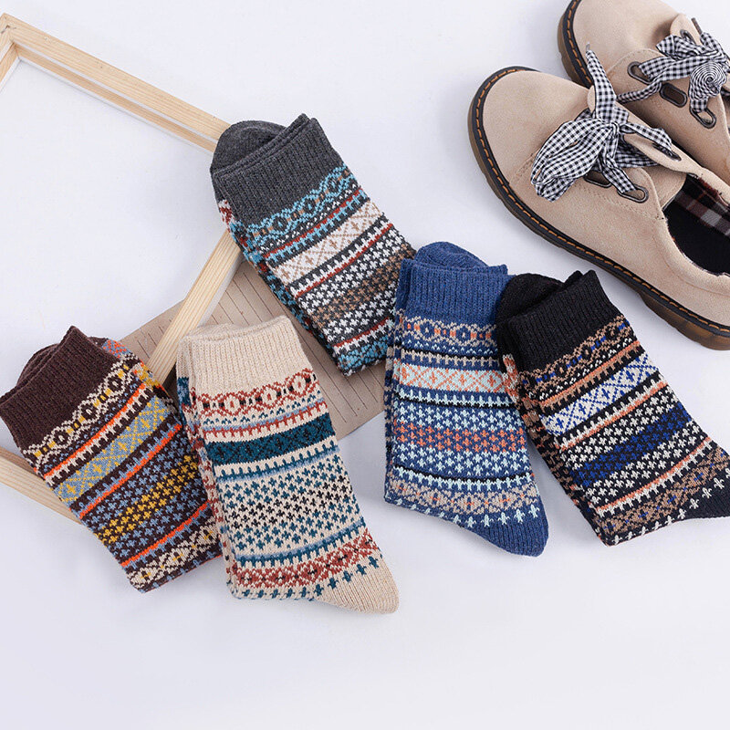 5 paires de chaussettes chaudes et épaisses en laine pour femmes, socquettes colorées, décontractées, à la mode, en coton, à fleurs, européennes et américaines, nouvelle collection hiver 8054