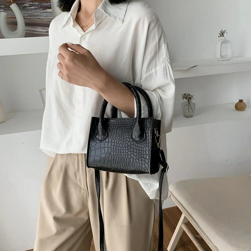 Vintage Crocodile Pattern PU Leather Crossbody Bags For Women Chain Female Shoulder Handbags Mini Purses Travel Cross Body Bag