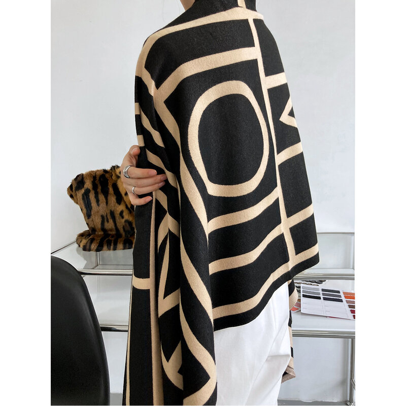 2022 Spring And Autumn Imitation Cashmere Shawl Silk Scarf With Warm Tassel Geometric Scarf