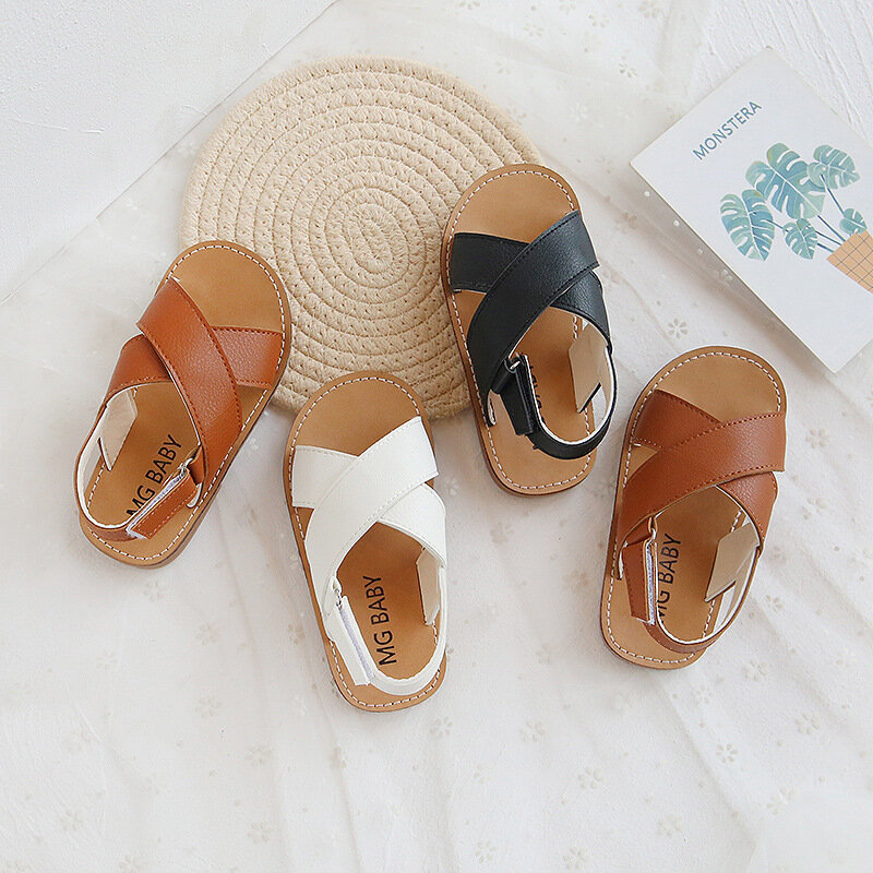 Sandales d'été pour garçons et filles, chaussures de plage pour enfants, à la mode, croisées, antidérapantes, douces, simples, nouvelle collection 2021