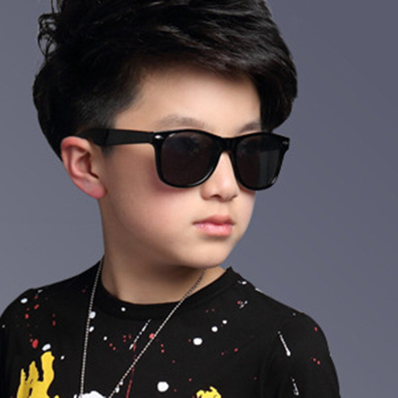 Gafas de sol Anti-uv para niño y niña, lentes de sol de marca de moda, color negro, sombreado, 2023