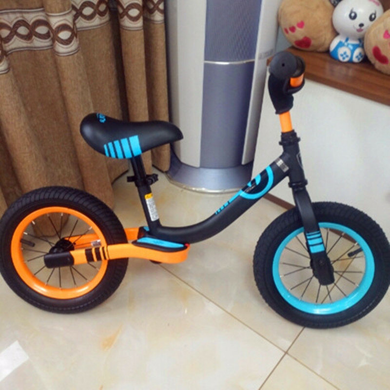 Equilibrio bici per bambini non-pedale di scooter ammortizzatore regolabile capretto giocattolo scivolo bambino bici