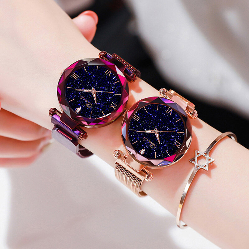 Relógio para mulher moda relógio de quartzo elegante ímã fivela céu estrelado numeral romano relógio feminino roxo senhoras relógio de pulso presente