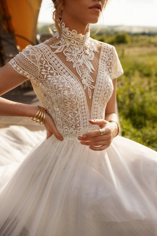 DREAM Boho koronkowa tiulowa na szyję suknia ślubna 2023 rękawy Cap A-Line czeska suknia ślubna Vintage elegancka sukienka De Mariée